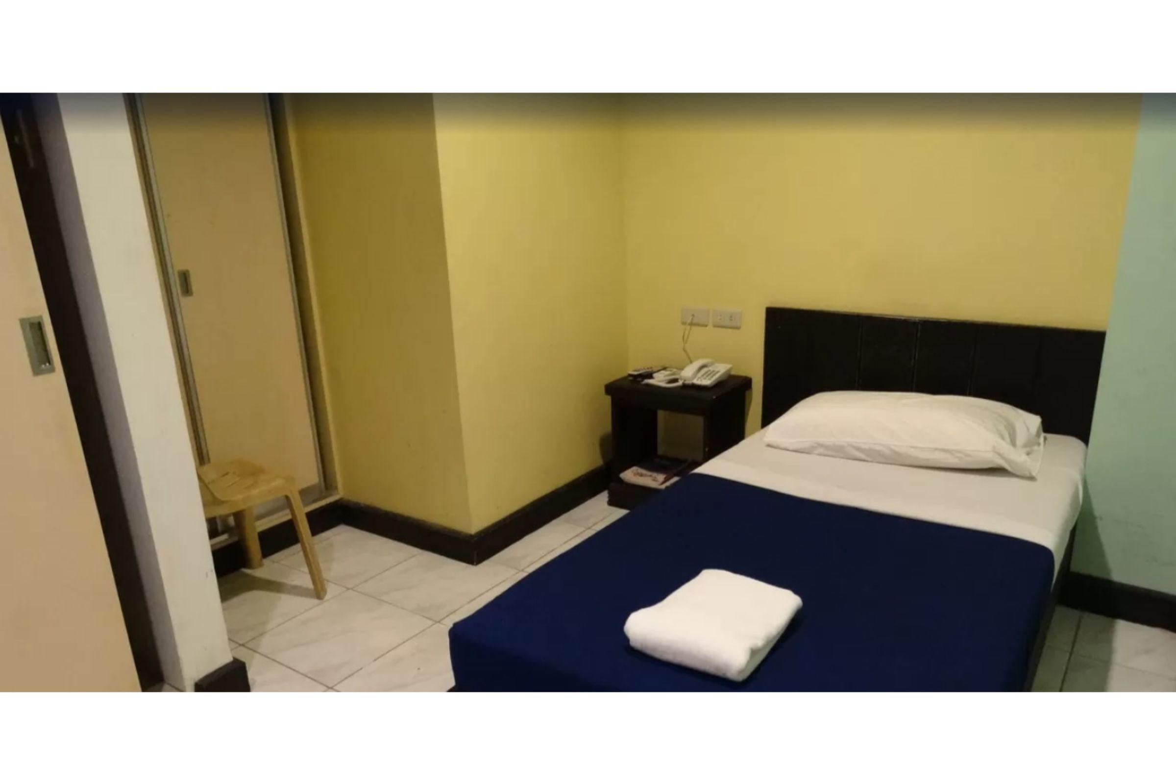 Davao Royal Suites And Residences Ngoại thất bức ảnh